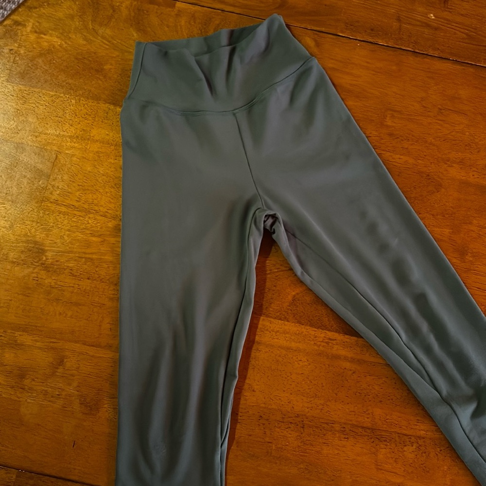 Ptula dark green leggings